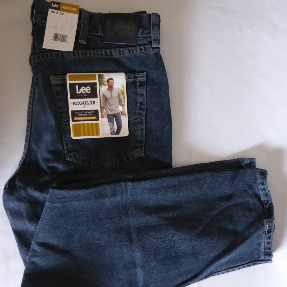 LEE JEANS MENS 36 x 34 REGULAR FIT STRAIGHT LEG QUARTZ STONE (NEW WITH TAGS)